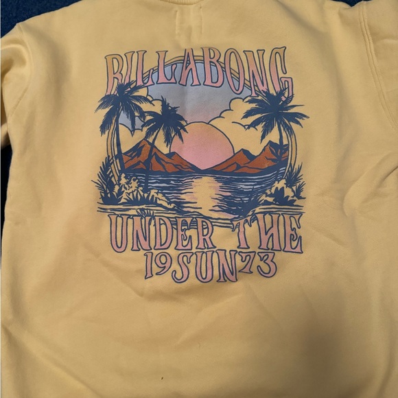 Billabong Sweaters - Billabong Sweatshirt